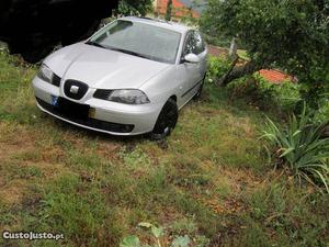 Seat Ibiza impecavel, troco Dezembro/05 - à venda -