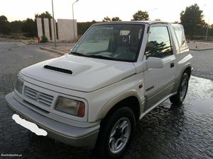 Suzuki Vitara 1.9D Junho/97 - à venda - Pick-up/