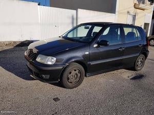 VW Polo 1.0mpi econômico Setembro/01 - à venda - Ligeiros