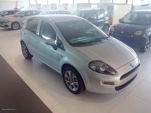 Fiat Punto 1.2 8v 69cv Easy Agosto/17 - à venda - Ligeiros