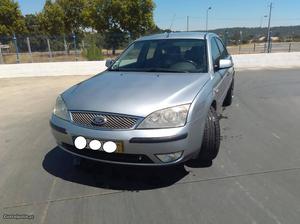 Ford Mondeo 2.0 TDCI 130CV Janeiro/04 - à venda - Ligeiros