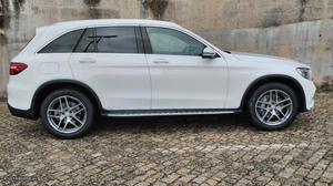 Mercedes-Benz 250 GLC 250 Março/16 - à venda - Ligeiros