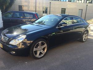 Mercedes-Benz CLS 320 Avantgard Dezembro/06 - à venda -