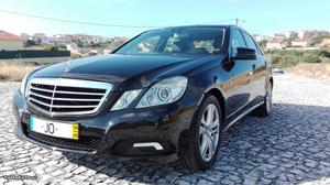 Mercedes-Benz E 220 Avantgarde 170cv 09 Outubro/09 - à