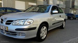 Nissan Almera 1.5 Agosto/00 - à venda - Ligeiros