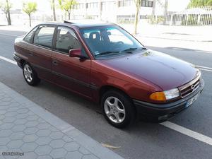 Opel Astra 1.7 turbo diesel Novembro/93 - à venda -