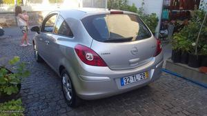 Opel Corsa 1.3cdti eco extras Agosto/10 - à venda -