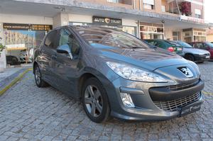  Peugeot  HDi Premium CVMcv) (5p)