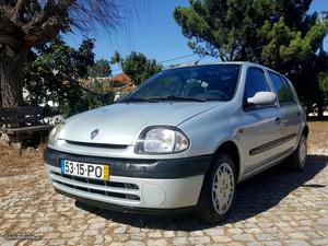 Renault Clio 1.2 RN Maio/00 - à venda - Ligeiros