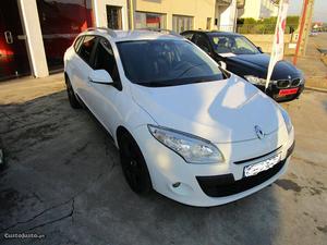 Renault Mégane 1.5 dci sport tourer Junho/12 - à venda -