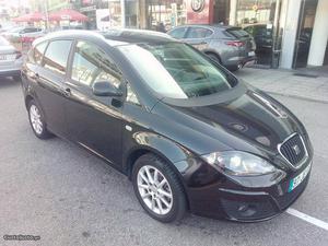 Seat Altea XL1.6TDi Style 105cv Maio/10 - à venda -