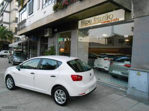 Seat Ibiza 1.2 TDI75CVStyle DPF Maio/12 - à venda -