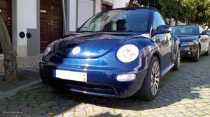 VW New Beetle v Maio/04 - à venda - Ligeiros