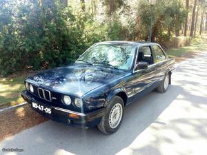 BMW 316 Ei Agosto/90 - à venda - Ligeiros