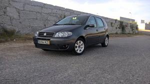 Fiat Punto 1.3 multijet Setembro/04 - à venda - Ligeiros