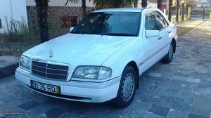 Mercedes-Benz C 220 Elegance Março/96 - à venda - Ligeiros