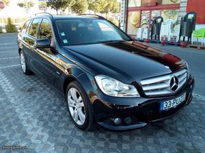 Mercedes-Benz C 220 Elgance Outubro/11 - à venda - Ligeiros