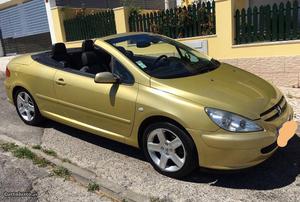 Peugeot 307 CC Junho/04 - à venda - Descapotável / Coupé,