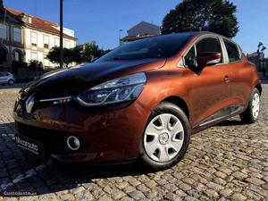 Renault Clio 90CV GPS C/NOVO! Abril/13 - à venda - Ligeiros