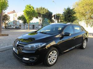 Renault Mégane Sport-Tour dCi GPS Março/14 - à venda -