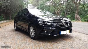 Renault Mégane Sport tourer intense Outubro/16 - à venda -