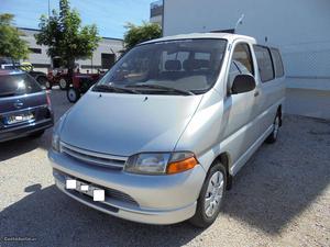 Toyota HiAce 9lugares Garantia Dezembro/97 - à venda -