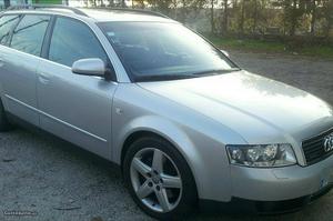 Audi A4 2.5tdi 180cv Abril/02 - à venda - Ligeiros