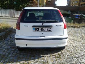 Fiat Punto - 5 portas Março/95 - à venda - Ligeiros