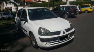 Renault Clio Dois Setembro/03 - à venda - Ligeiros