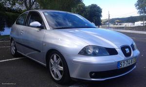 Seat Ibiza 1.9 tdi pd130cv Abril/04 - à venda - Comerciais