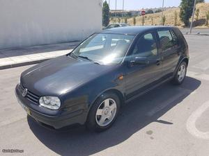 VW Golf V kms Dezembro/98 - à venda - Ligeiros