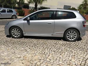 Honda Civic 1.9 CTDI 100cv 3p Dezembro/04 - à venda -