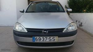 Opel Corsa 1.2 confort Dezembro/01 - à venda - Ligeiros