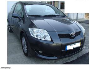 Toyota Auris 1.4D,ac Agosto/09 - à venda - Comerciais /