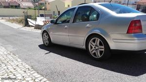 VW Bora 1.9 tdi cxcv Junho/00 - à venda - Ligeiros