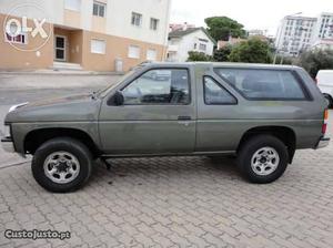 Nissan Terrano 2.7 Agosto/92 - à venda - Pick-up/