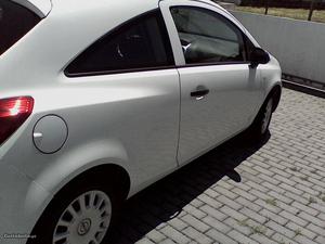Opel Corsa Van Maio/11 - à venda - Comerciais / Van,