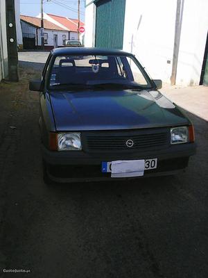 Opel Corsa gl Setembro/88 - à venda - Ligeiros Passageiros,