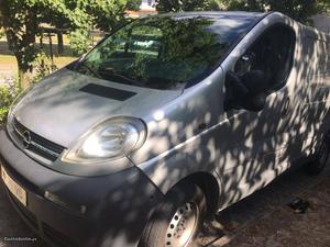 Opel Sintra 19 DCI Junho/03 - à venda - Ligeiros