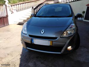 Renault Clio Break Novembro/11 - à venda - Ligeiros