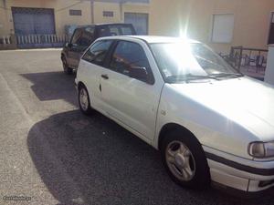 Seat Ibiza 1.4 Novembro/94 - à venda - Ligeiros