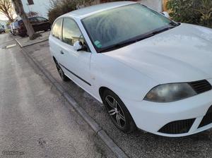 Seat Ibiza 1.4 Tdi Setembro/06 - à venda - Comerciais /