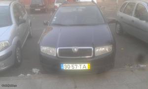 Skoda Fabia 1.4 mpi  Janeiro/02 - à venda - Ligeiros