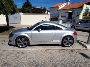 Audi TT cv GPL Junho/99 - à venda - Descapotável /