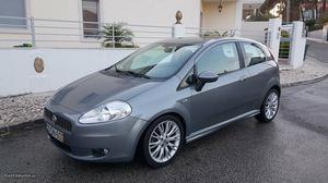 Fiat Grande Punto sport Junho/07 - à venda - Ligeiros