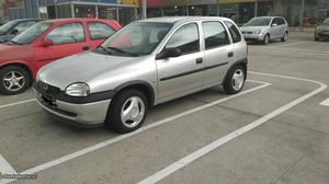 Opel Corsa Swing 3 portas Outubro/97 - à venda - Ligeiros