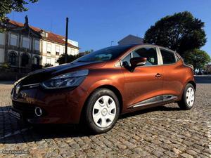 Renault Clio 90CV GPS C/NOVO Março/13 - à venda - Ligeiros