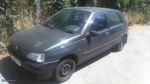 Renault Clio B57A05 Janeiro/92 - à venda - Ligeiros