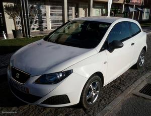 Seat Ibiza 1.2 TDI Junho/12 - à venda - Ligeiros