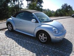 VW New Beetle Cabriolet 1.6SR Abril/04 - à venda -